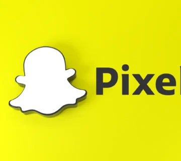 Vecteezy snapchat logo with space for text and graphics on top view 20726672 copy 360x320