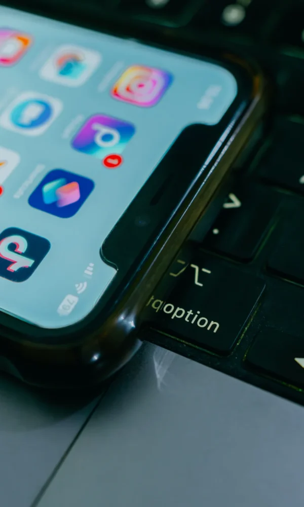 Vecteezy surabaya indonesia jan 31 2024 iphone with various 38973947 copy 600x1000